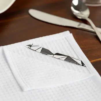 Vaflový uterák s geometriou ozdobných slučiek