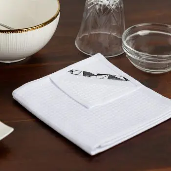 Vaflový uterák s ozdobnou geometrickou slučkou